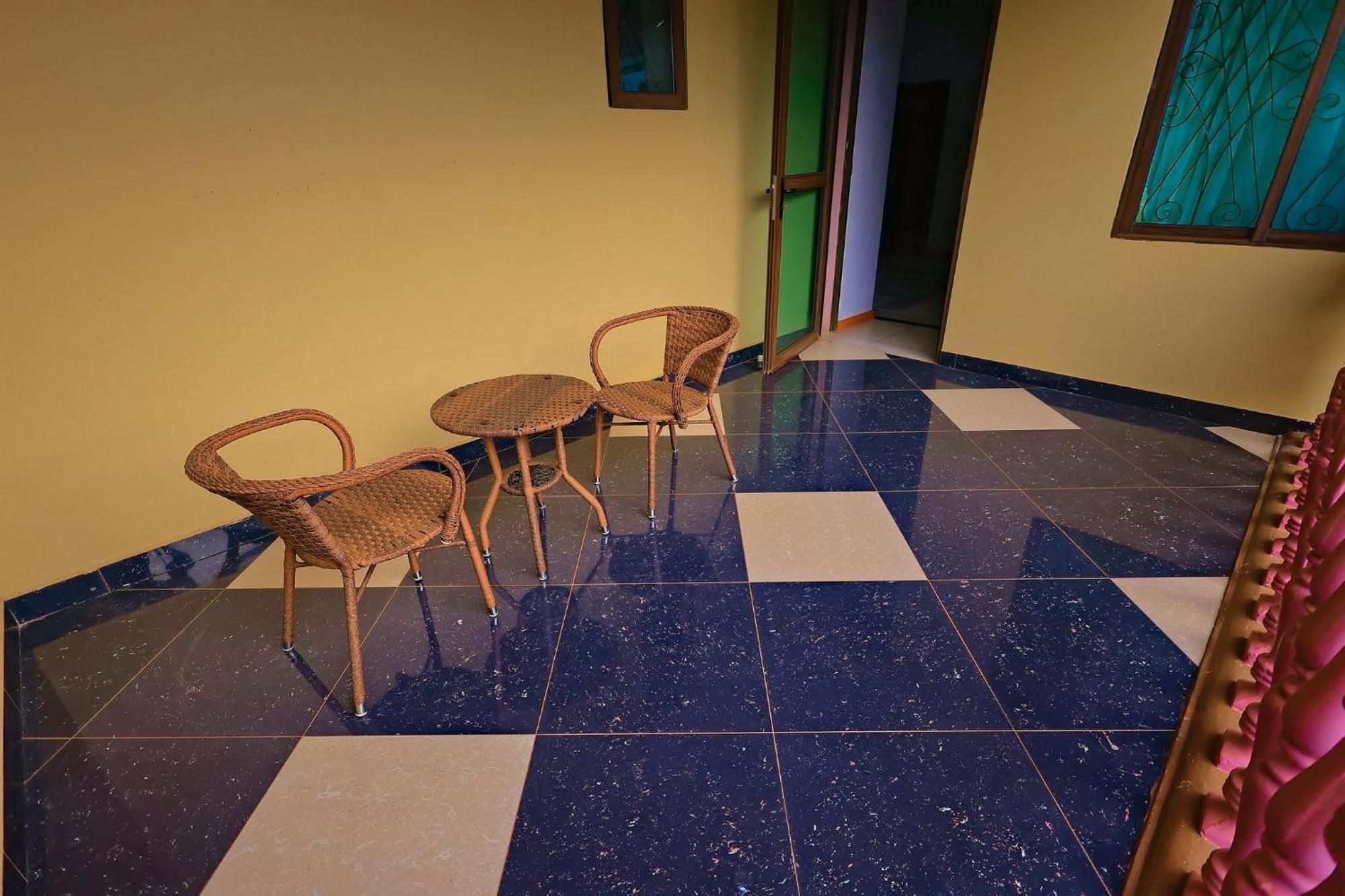Shine Country Resort Hotel Naziba المظهر الخارجي الصورة