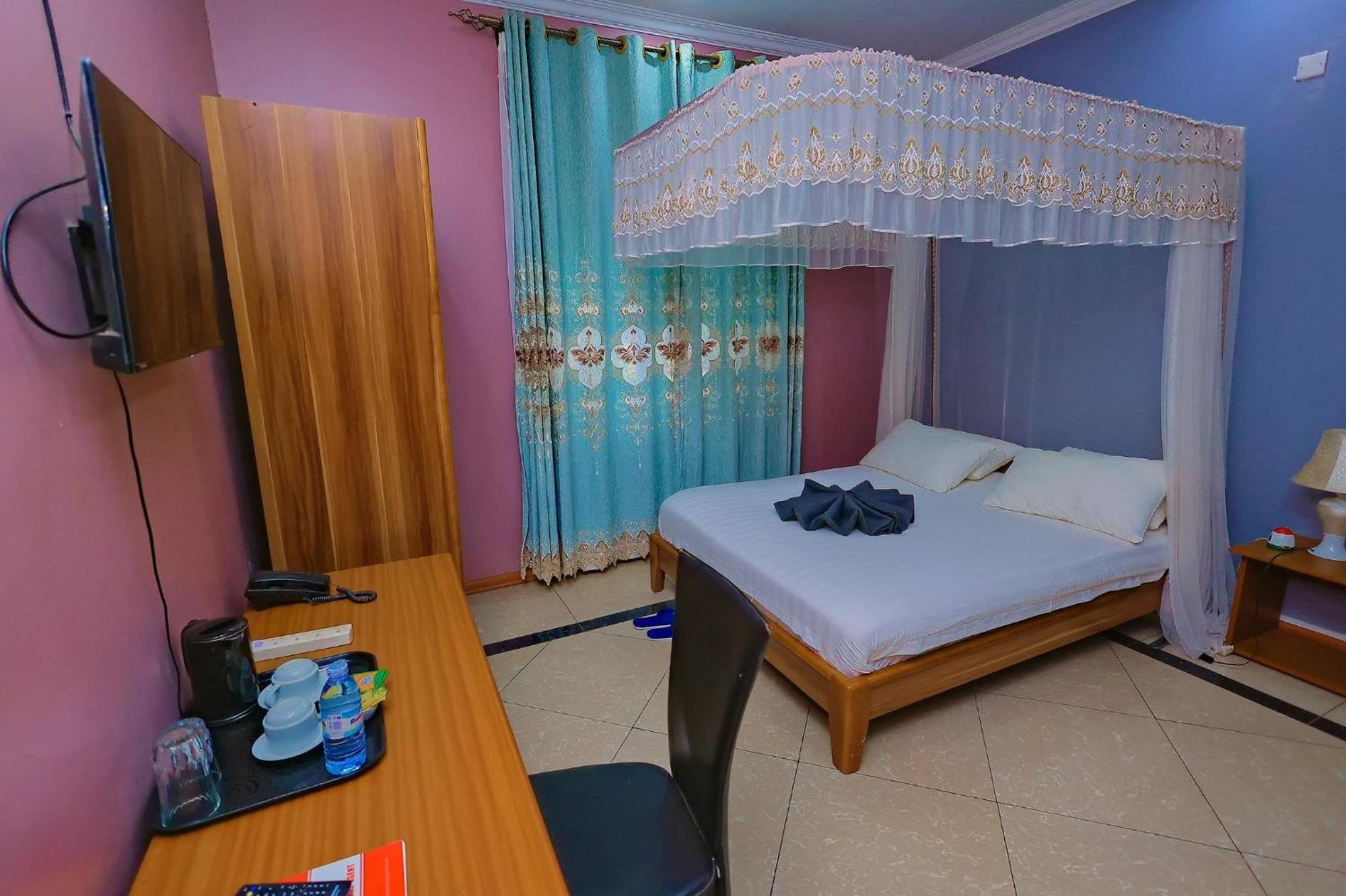 Shine Country Resort Hotel Naziba المظهر الخارجي الصورة