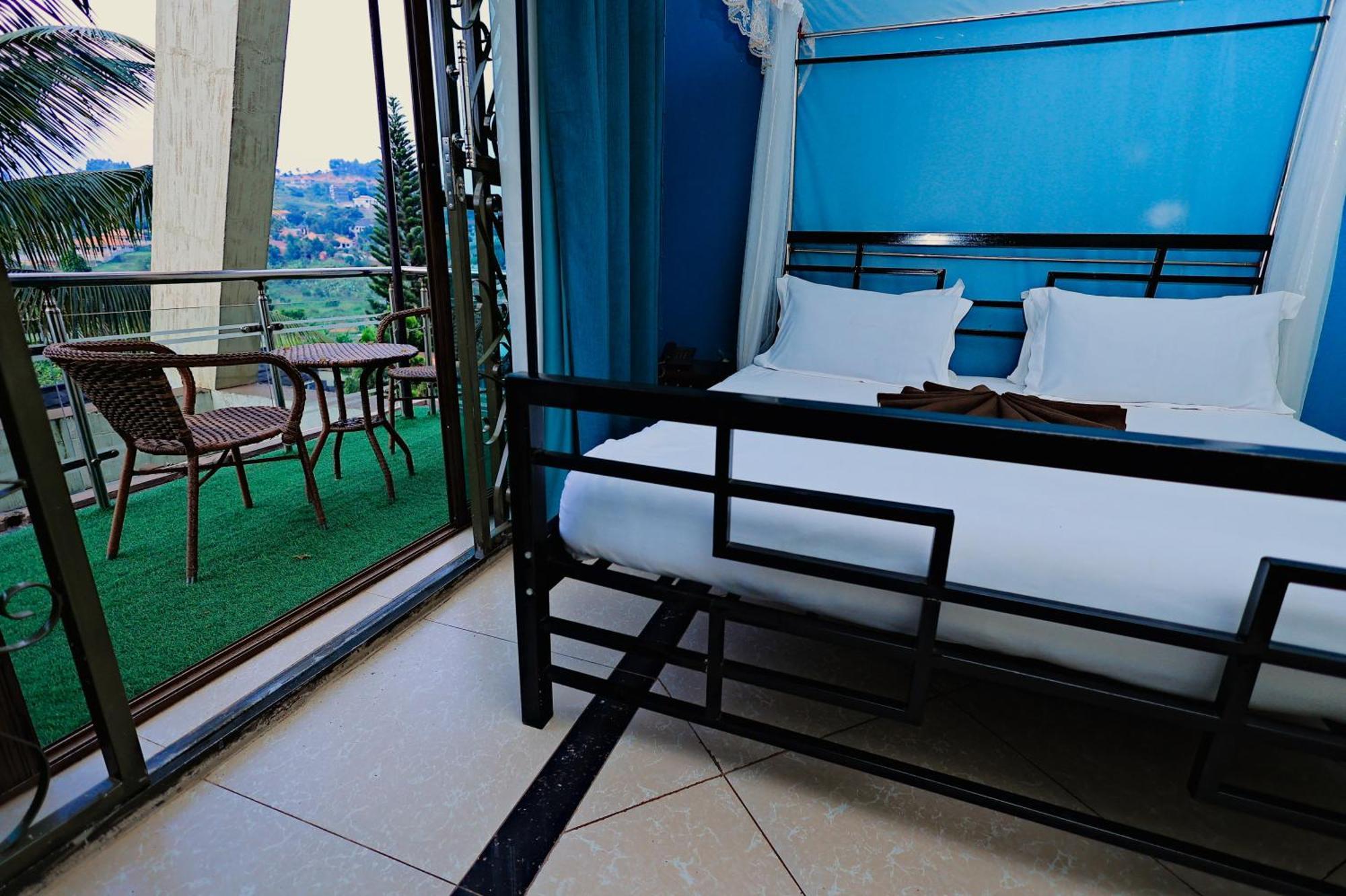 Shine Country Resort Hotel Naziba المظهر الخارجي الصورة