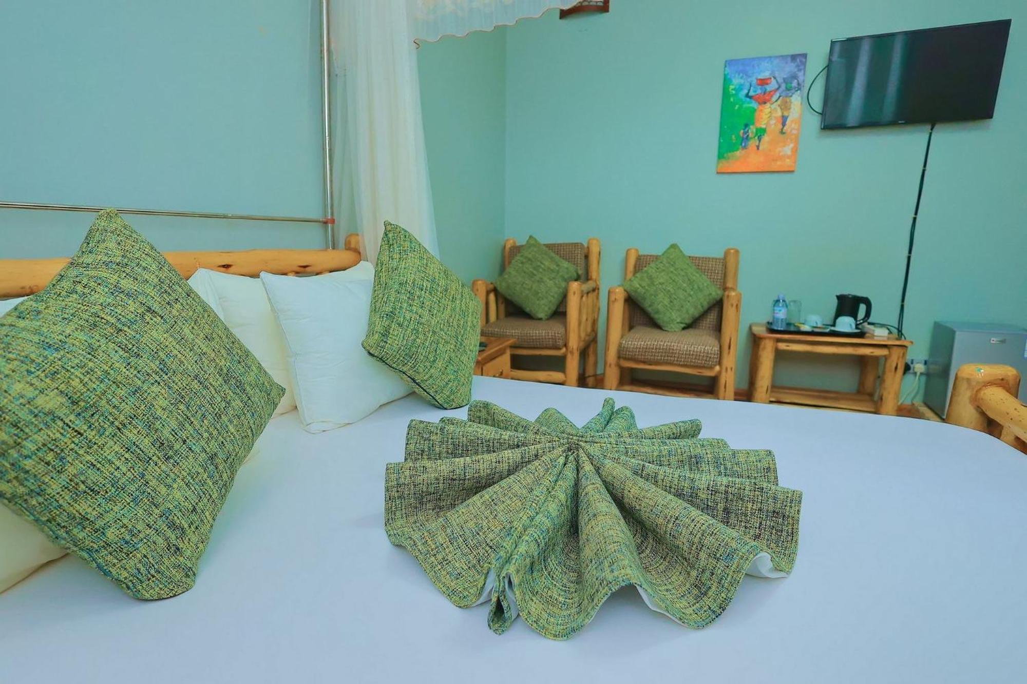 Shine Country Resort Hotel Naziba المظهر الخارجي الصورة